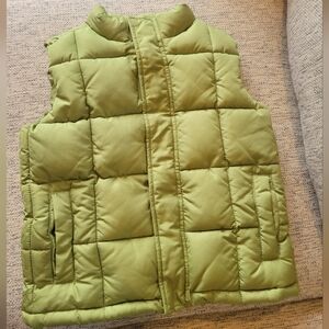 Vest Green Quilted Puffer SMALL CRAZY 8  full zip with velcro Pre-loved